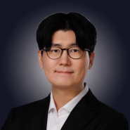 Photo of Noah Kim.
